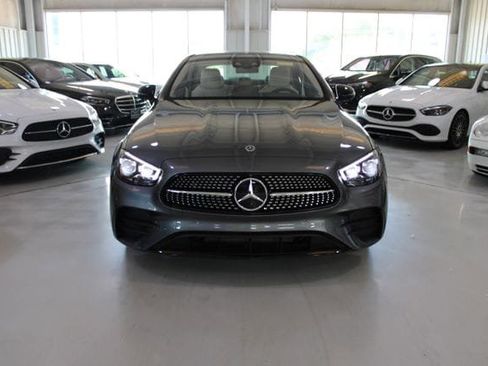 Used 2023 Mercedes-Benz E 450 4MATIC Sedan w/ Premium Package image 38