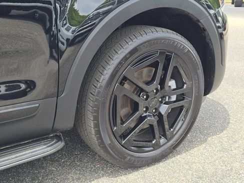 Used 2025 Kia Telluride SX X-Line AWD/4WD image 10