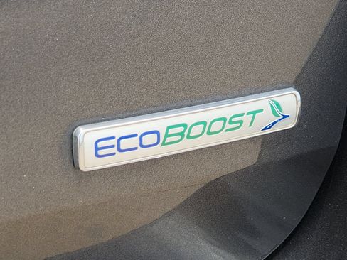 Used 2020 Ford Explorer XLT w/ Equipment Group 202A RWD image 13