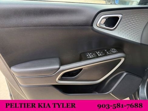 Certified 2024 Kia Soul LX w/ Option Group 015 image 14