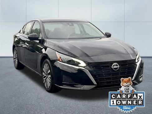 Certified 2024 Nissan Altima 2.5 SV image 4