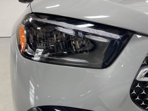 Certified 2024 Mercedes-Benz GLE 450e 4MATIC image 10