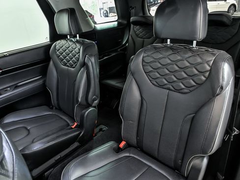 Used 2022 Hyundai Palisade Limited AWD/4WD image 17