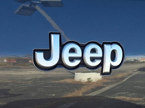 Used 2024 Jeep Grand Cherokee L Laredo w/ Luxury Tech Group I image 16