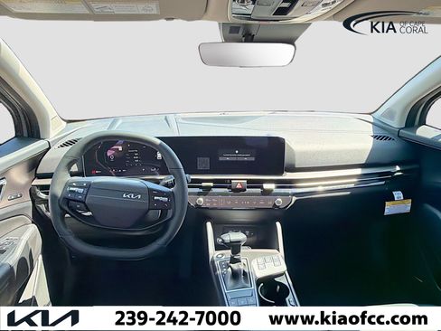 New 2026 Kia Sportage SX FWD image 15