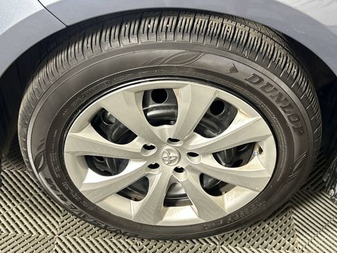 Used 2026 Toyota Corolla LE w/ Carpet Mat Package (TMS) FWD image 10