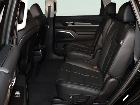 New 2025 Kia Telluride SX w/ SX Captain's Chair Package image 21