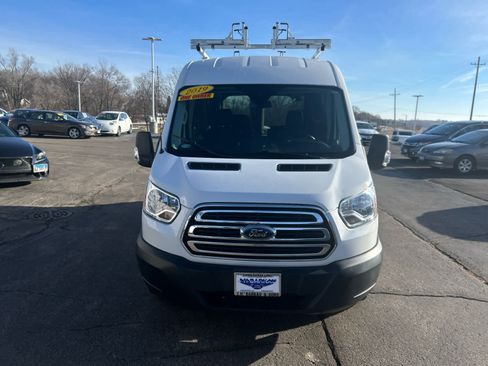 Used 2019 Ford Transit 150 XLT image 8