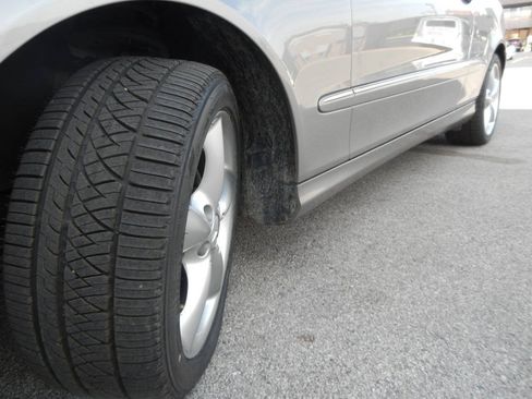 Used 2005 Mercedes-Benz CLK 320 Cabriolet image 16