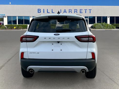 New 2026 Ford Escape Active image 5