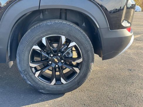 Used 2022 Chevrolet TrailBlazer LT w/ Convenience Package image 7