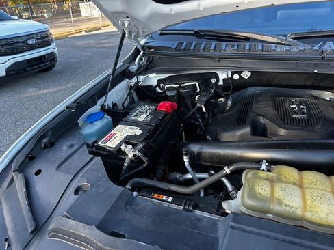 Used 2020 Lincoln Navigator L Reserve w/ Equipment Group 208A Reserve image 18