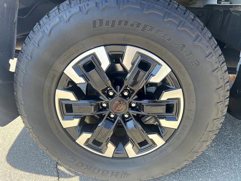 Certified 2023 Nissan Frontier PRO-4X w/ Pro Convenience Package image 11