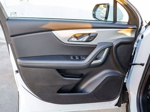 Used 2024 Chevrolet Blazer LT image 21