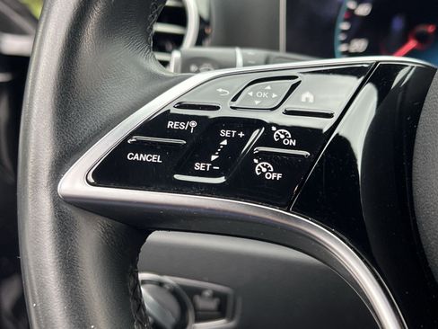 Used 2021 Mercedes-Benz E 350 4MATIC Sedan image 36