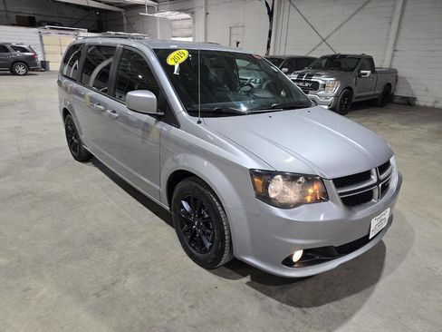 Used 2019 Dodge Grand Caravan GT FWD image 15
