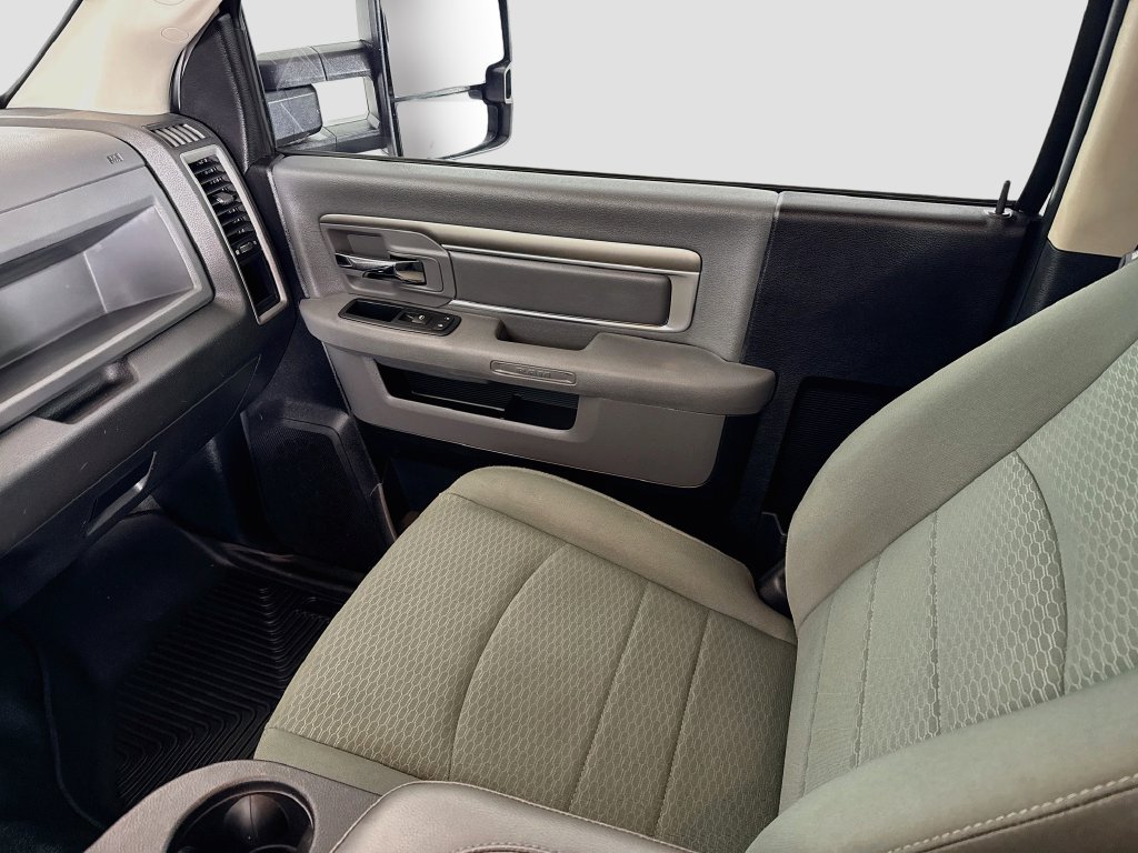 Used 2015 RAM 1500 Tradesman w/ Power & Remote Entry Group AWD/4WD image 19