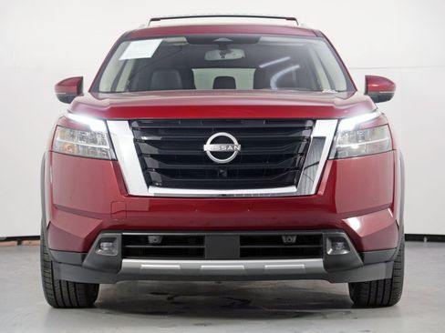 Used 2022 Nissan Pathfinder SL w/ SL Premium Package image 6