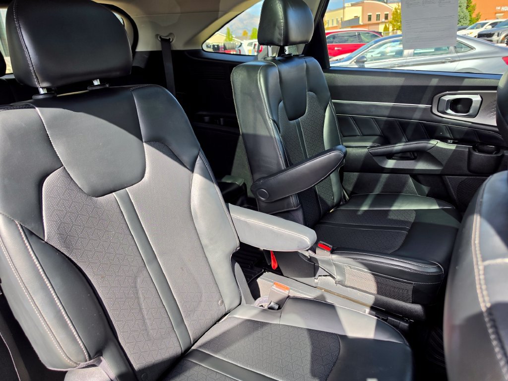 Certified 2021 Kia Sorento SX AWD/4WD image 16