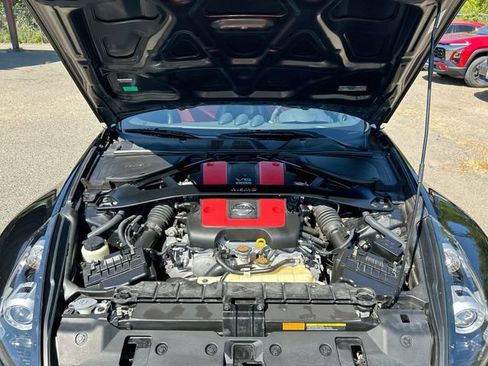 Used 2015 Nissan 370Z NISMO RWD image 27