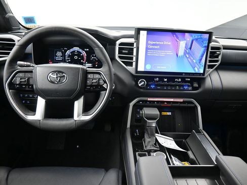 New 2024 Toyota Tundra Platinum image 20