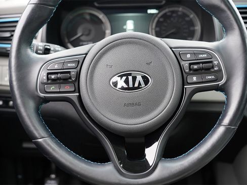 Used 2019 Kia Niro EX Premium w/ Sunroof Package image 23