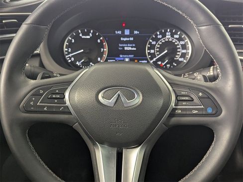 Used 2023 INFINITI QX50 Sport image 16