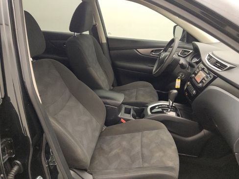 Used 2016 Nissan Rogue S FWD image 21
