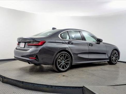 Used 2019 BMW 330i xDrive Sedan w/ Premium Package image 8