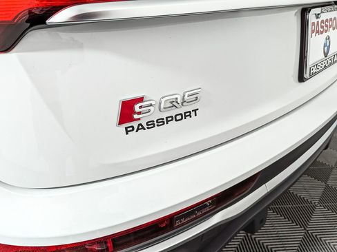 Used 2022 Audi SQ5 Premium Plus w/ Premium Plus Package image 10