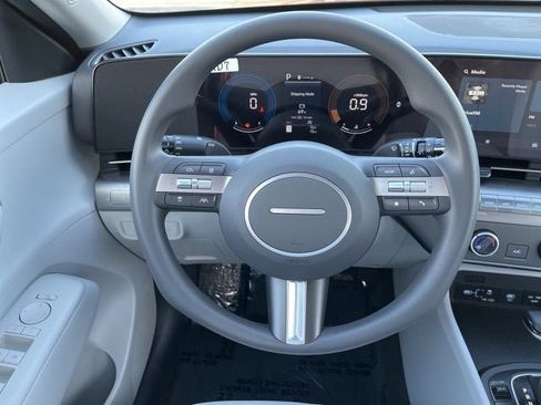 New 2026 Hyundai Kona SE image 21