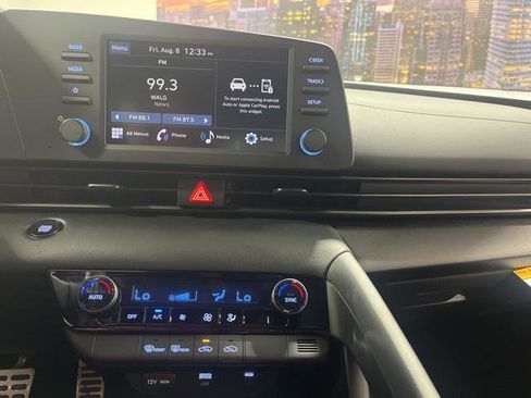 New 2025 Hyundai Elantra Sport image 16