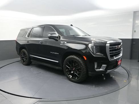 Used 2022 GMC Yukon SLT w/ SLT Premium Package AWD/4WD image 10