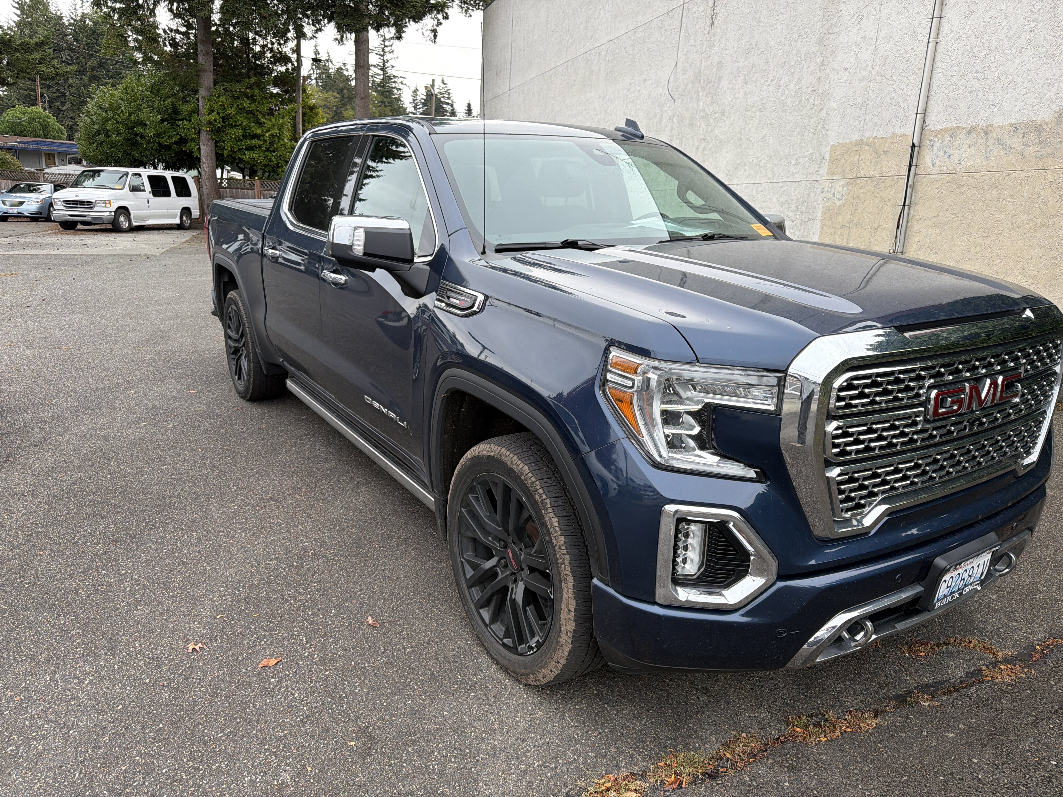 Used 2021 GMC Sierra 1500 Denali w/ Denali Ultimate Package AWD/4WD image 2
