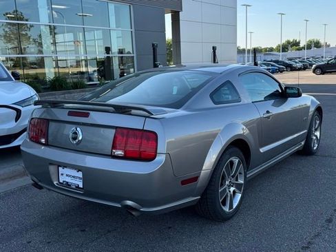 Used 2008 Ford Mustang GT RWD image 33