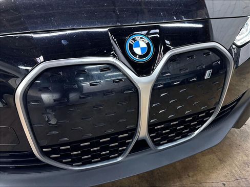 Used 2024 BMW i4 eDrive35 RWD image 32