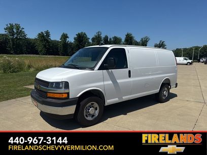 New 2025 Chevrolet Express 2500 Work Van w/ Driver Convenience Package