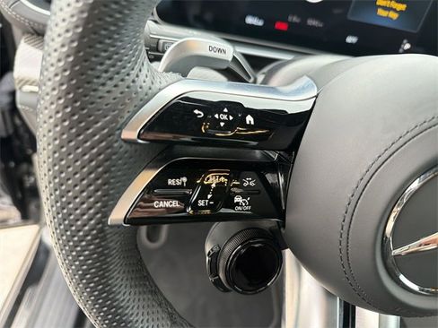 Used 2024 Mercedes-Benz GLS 63 AMG 4MATIC image 17