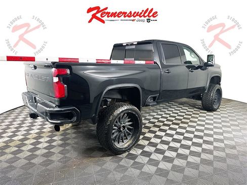 Used 2020 Chevrolet Silverado 2500 LTZ w/ LTZ Premium Package image 7