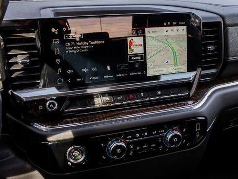 Used 2022 GMC Sierra 1500 Elevation image 22