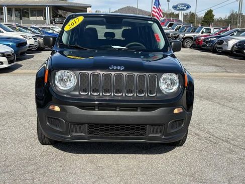 Used 2017 Jeep Renegade Sport w/ Power & Air Group image 2
