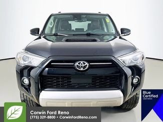 Used 2021 Toyota 4Runner TRD Off-Road Premium w/ Moonroof Package AWD/4WD video 2
