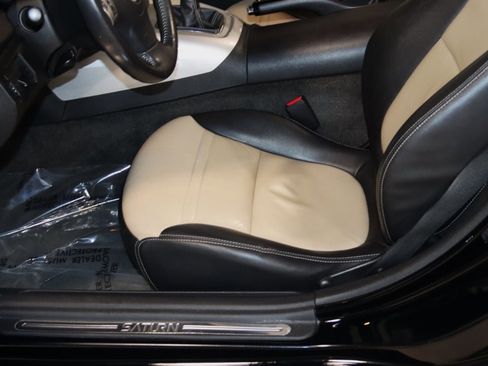 Used 2007 Saturn Sky w/ Premium Trim Pkg image 35