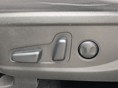 Certified 2023 Hyundai Santa Fe SEL FWD image 19