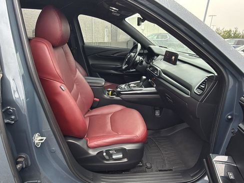 Certified 2022 MAZDA CX-9 Carbon Edition image 18