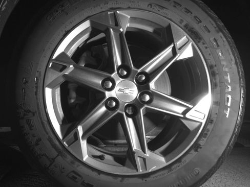 Used 2025 Chevrolet Blazer LT FWD image 12