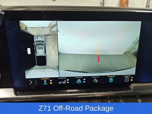 Used 2022 Chevrolet Silverado 1500 LTZ w/ LTZ Premium Package image 27