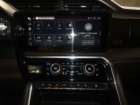 Used 2024 GMC Sierra 1500 Denali w/ Denali Reserve Package AWD/4WD image 19