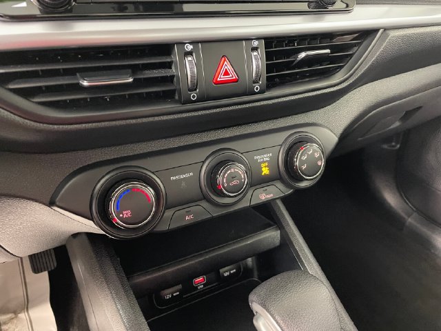 Used 2023 Kia Forte LXS FWD image 8