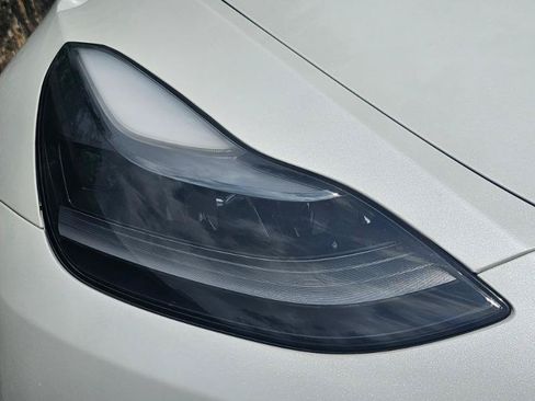 Used 2023 Tesla Model Y Long Range AWD/4WD image 25
